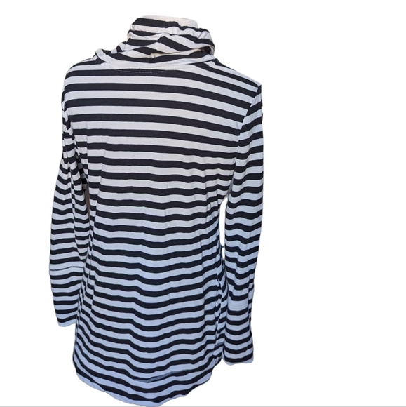 Merona top - Picture 2 of 3